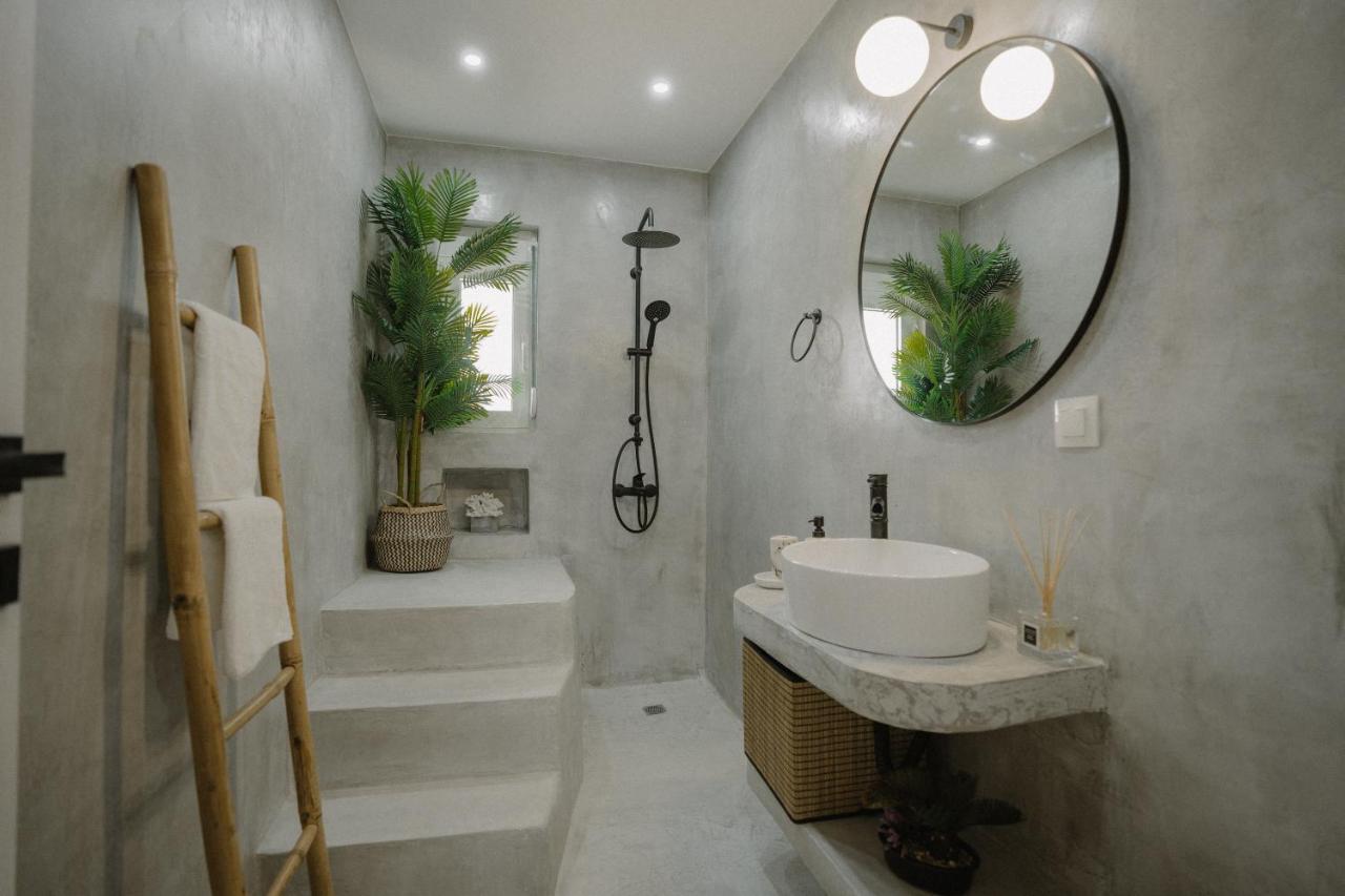 Miramar Karystos Aparthotel Ngoại thất bức ảnh
